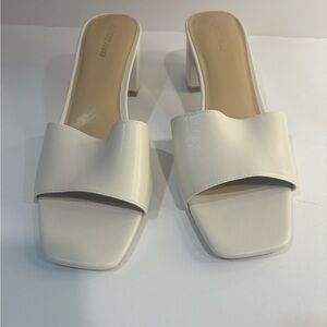 Women’s heels size 9.5